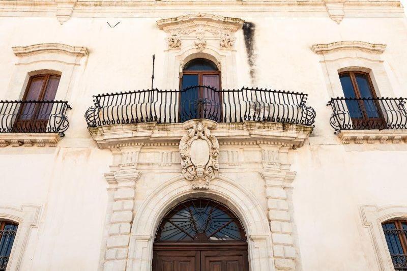 Hotel Plaza Caltanissetta Exterior photo